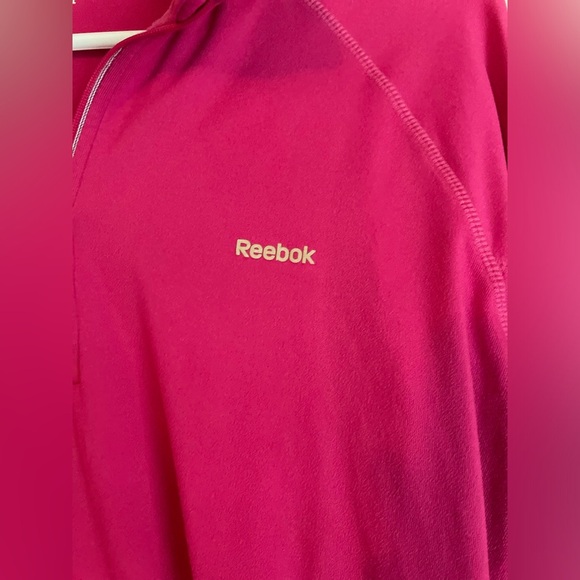 Reebok Fuchsia Half-Zip Pull Over size XL - Picture 6 of 7